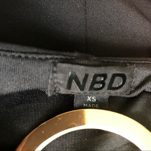 Bodycon black dress with open back - Picture 4 of 4